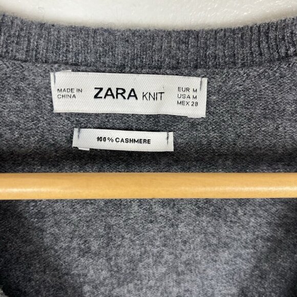 Zara Knit Women's Gray 100% Cashmere V-neck Sweater sz M Minimalist Capsule - Picture 3 of 5